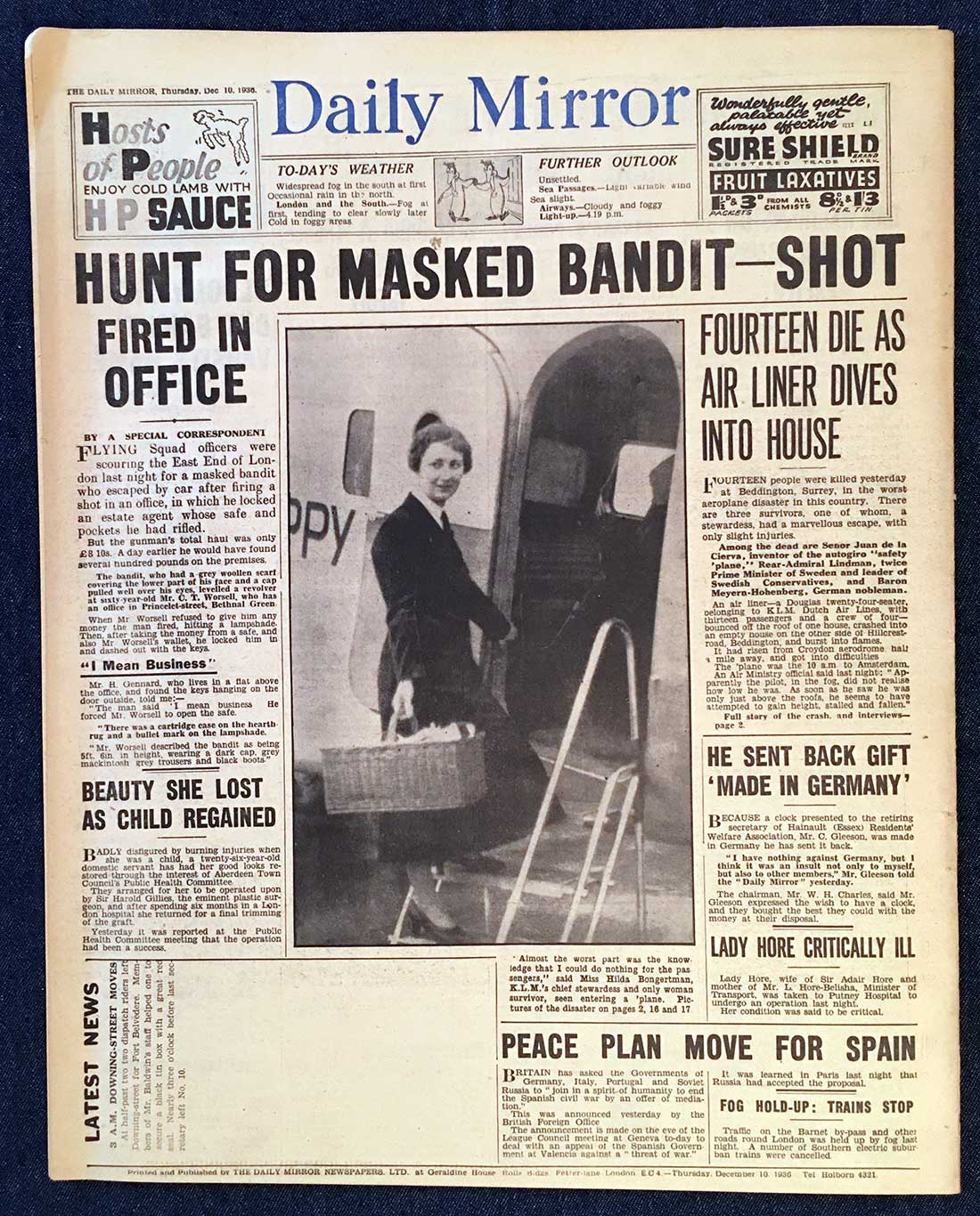 Back page of the Daily Mirror from 11/10/1936